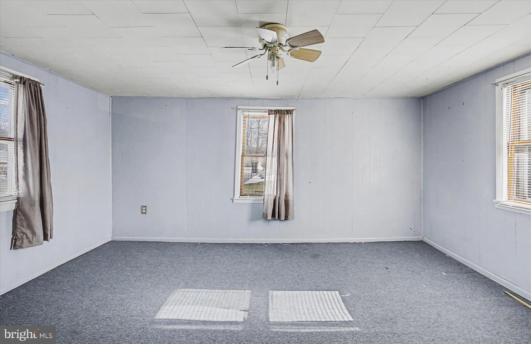 EDGEMERE/SPARROWS POINT - Residential