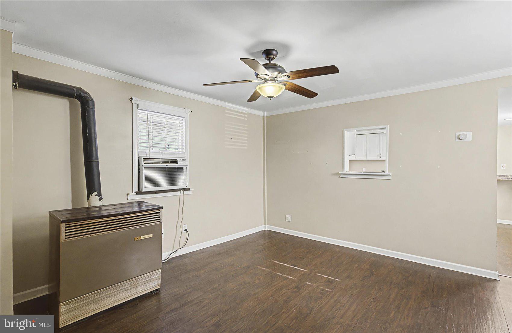 EDGEMERE/SPARROWS POINT - Residential