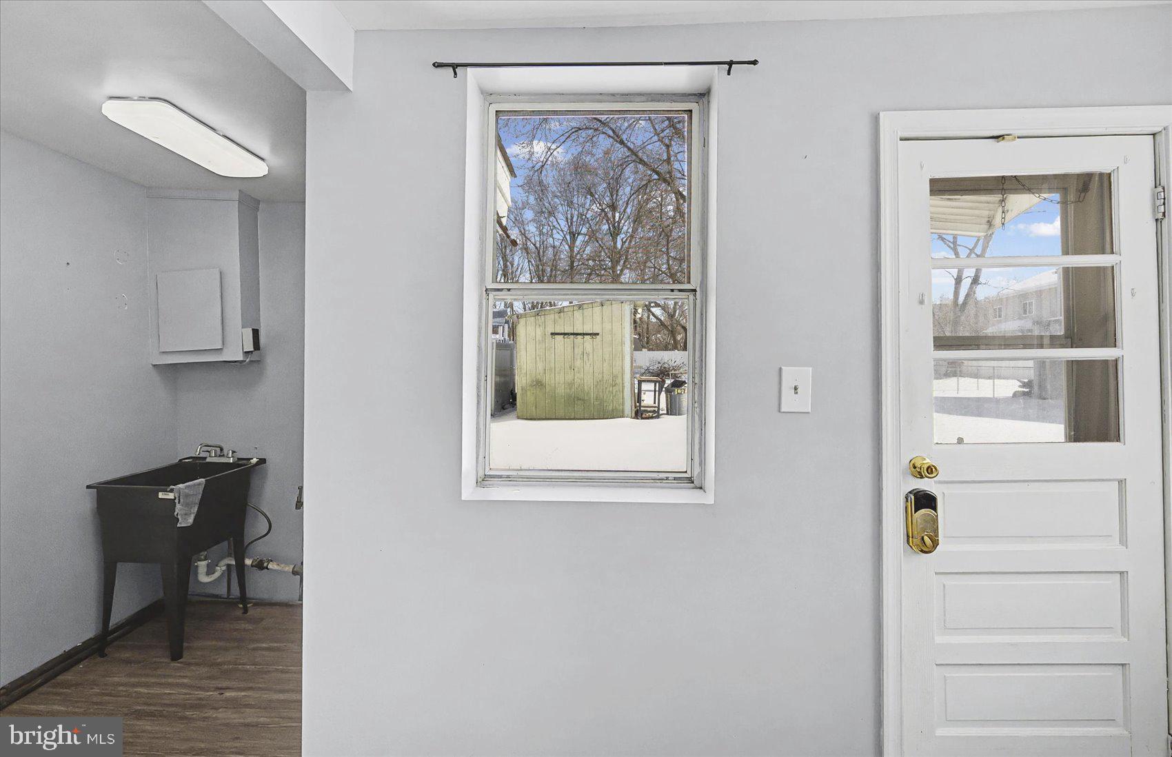 EDGEMERE/SPARROWS POINT - Residential