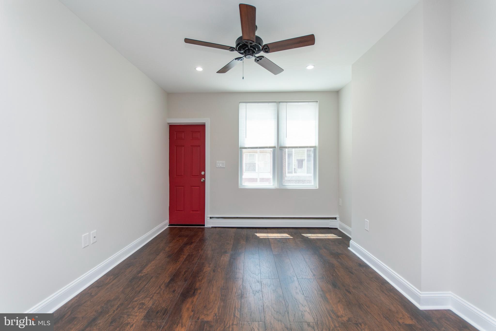 PORT RICHMOND - Residential Lease