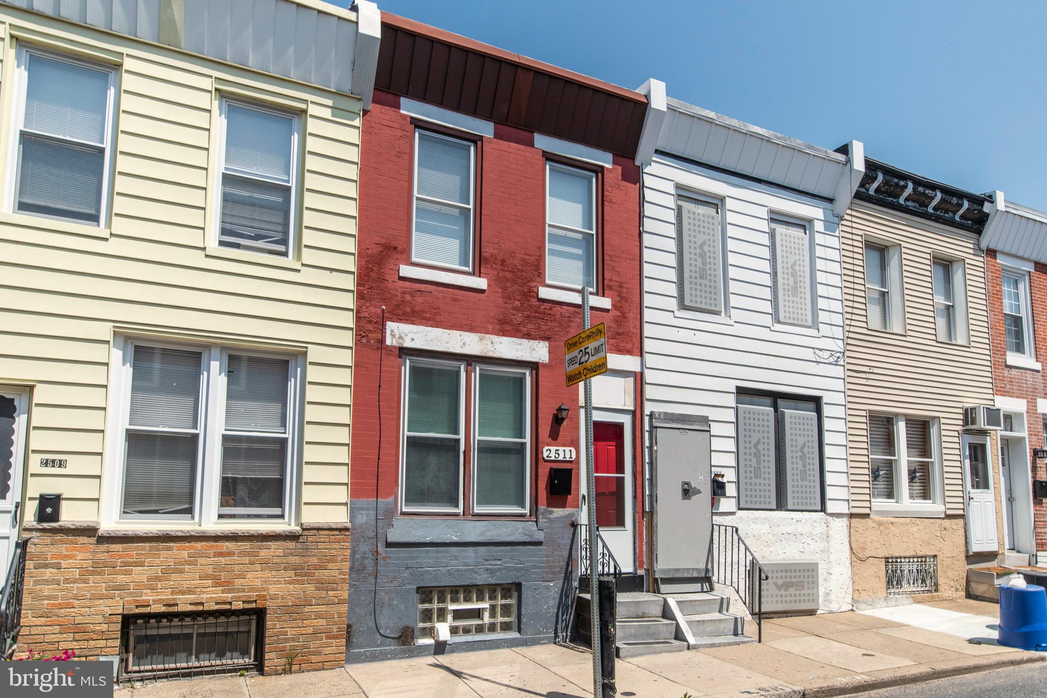 PORT RICHMOND - Residential Lease