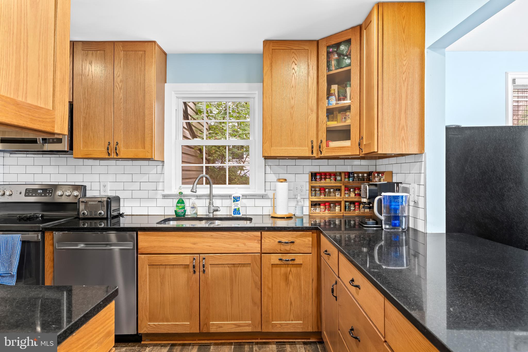 ELLISON HEIGHTS - Residential