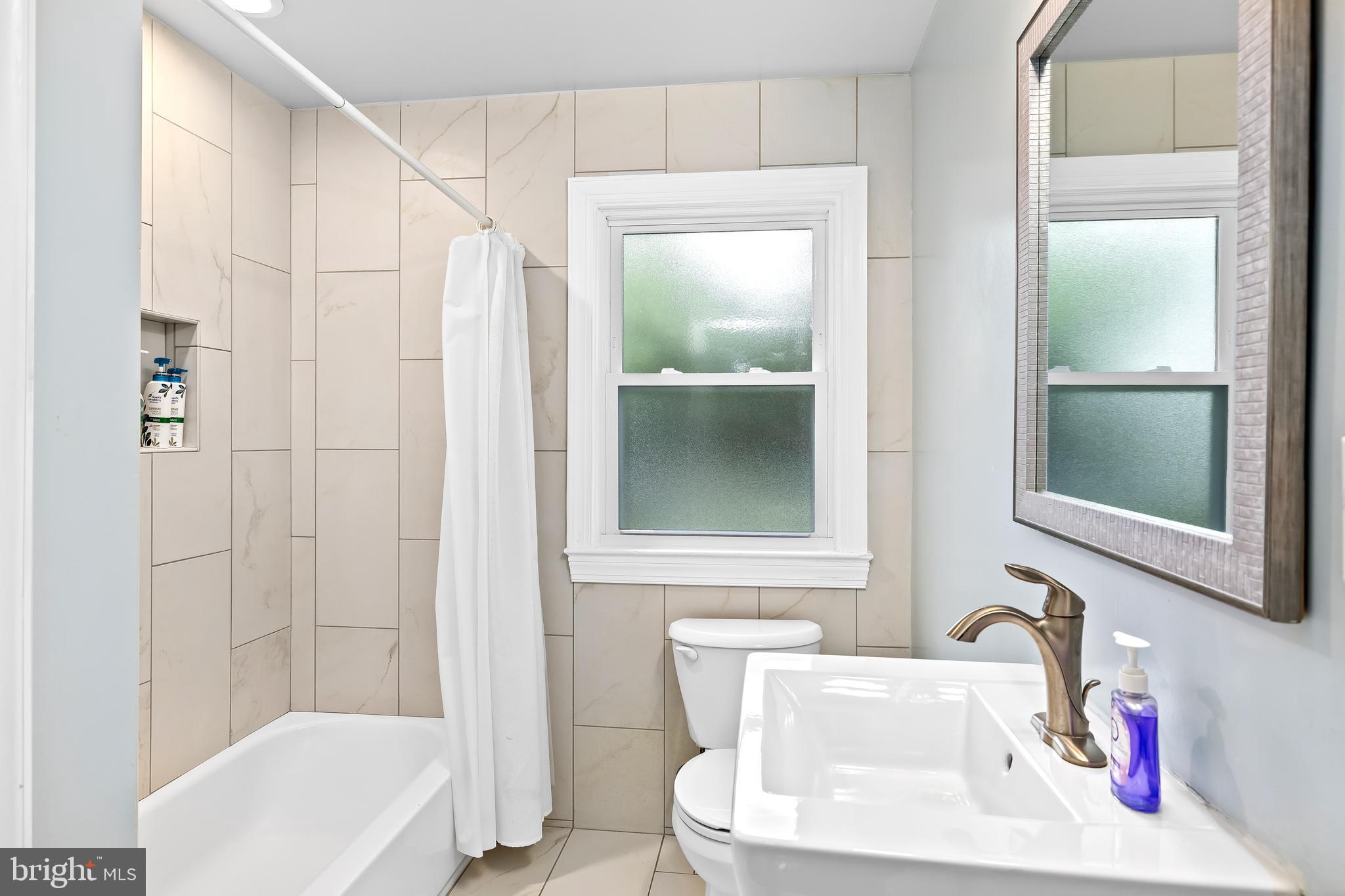 ELLISON HEIGHTS - Residential