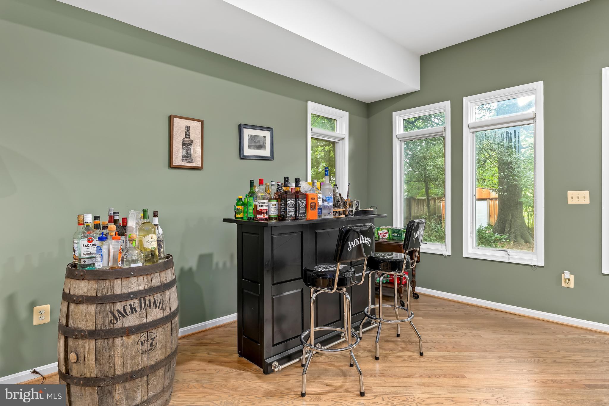 ELLISON HEIGHTS - Residential