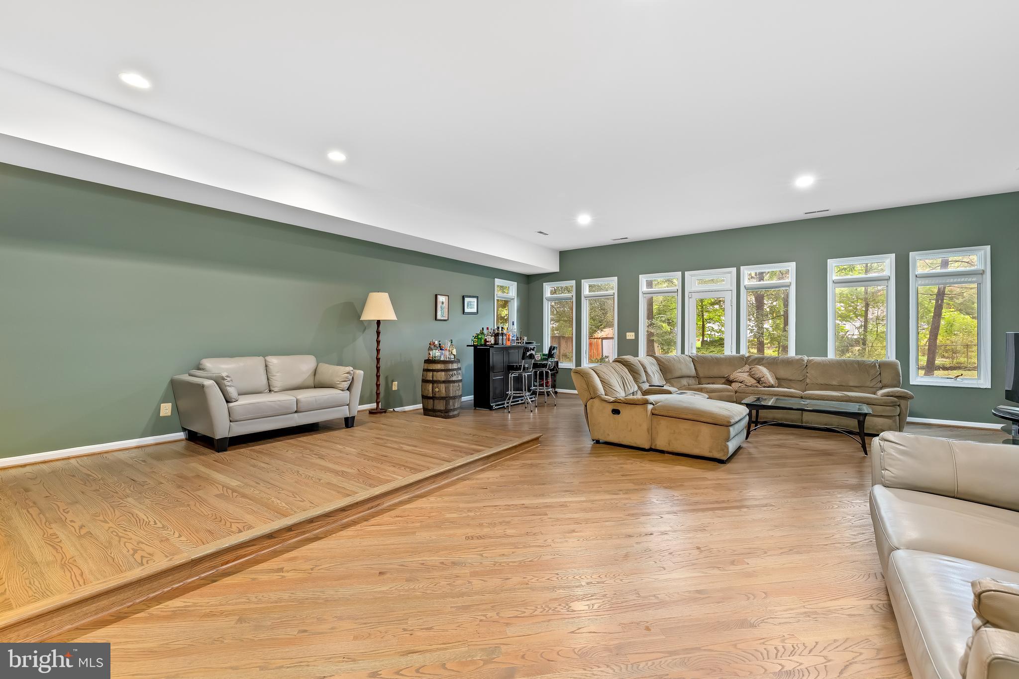 ELLISON HEIGHTS - Residential