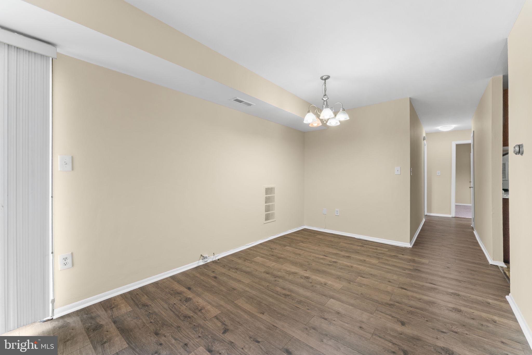 FRENCHMANS CREEK - Residential Lease