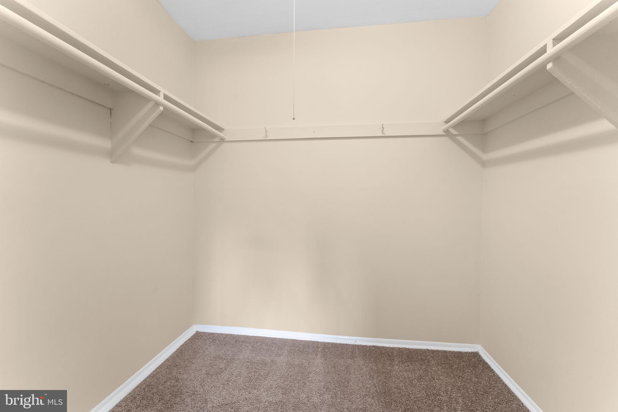 FRENCHMANS CREEK - Residential Lease