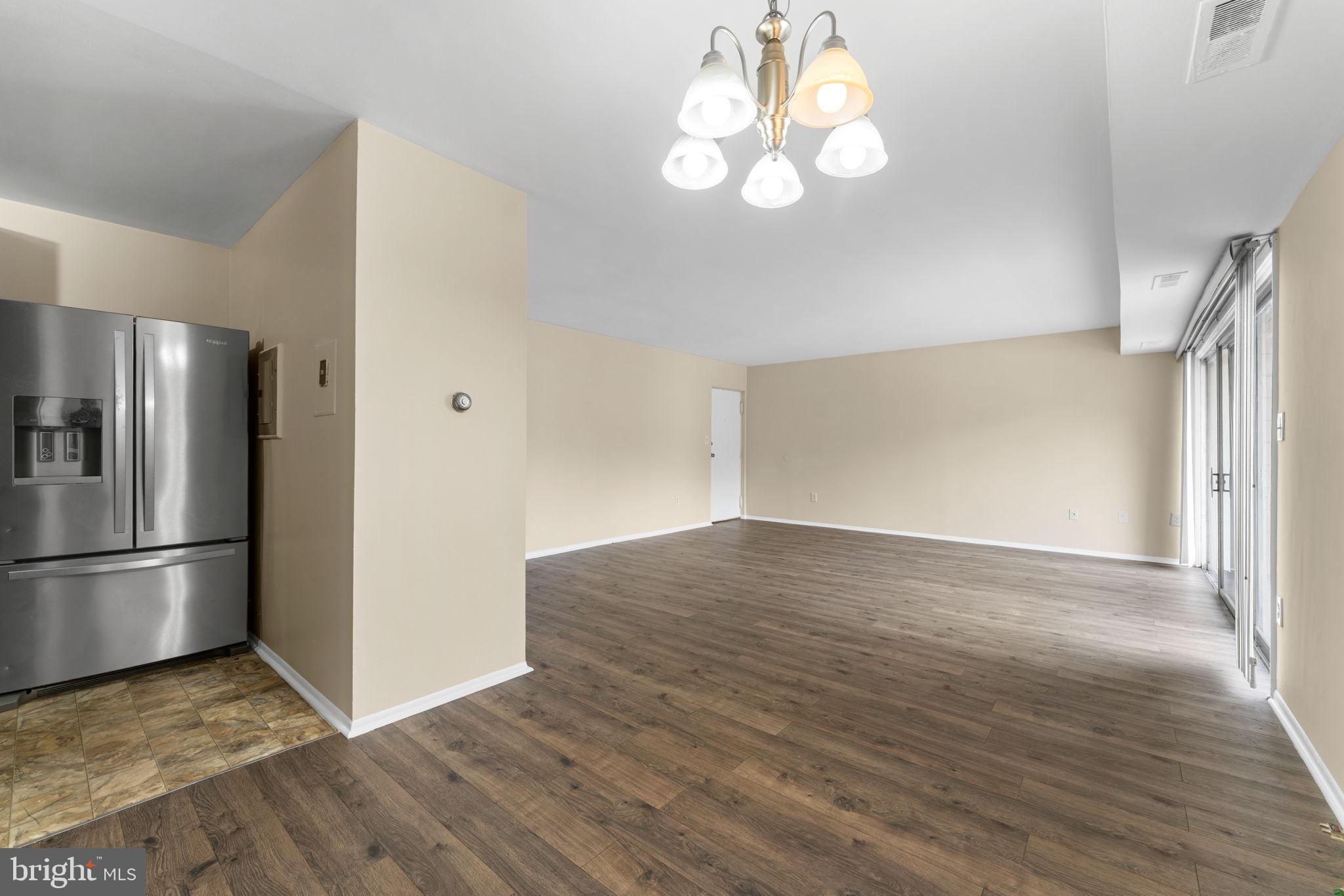 FRENCHMANS CREEK - Residential Lease