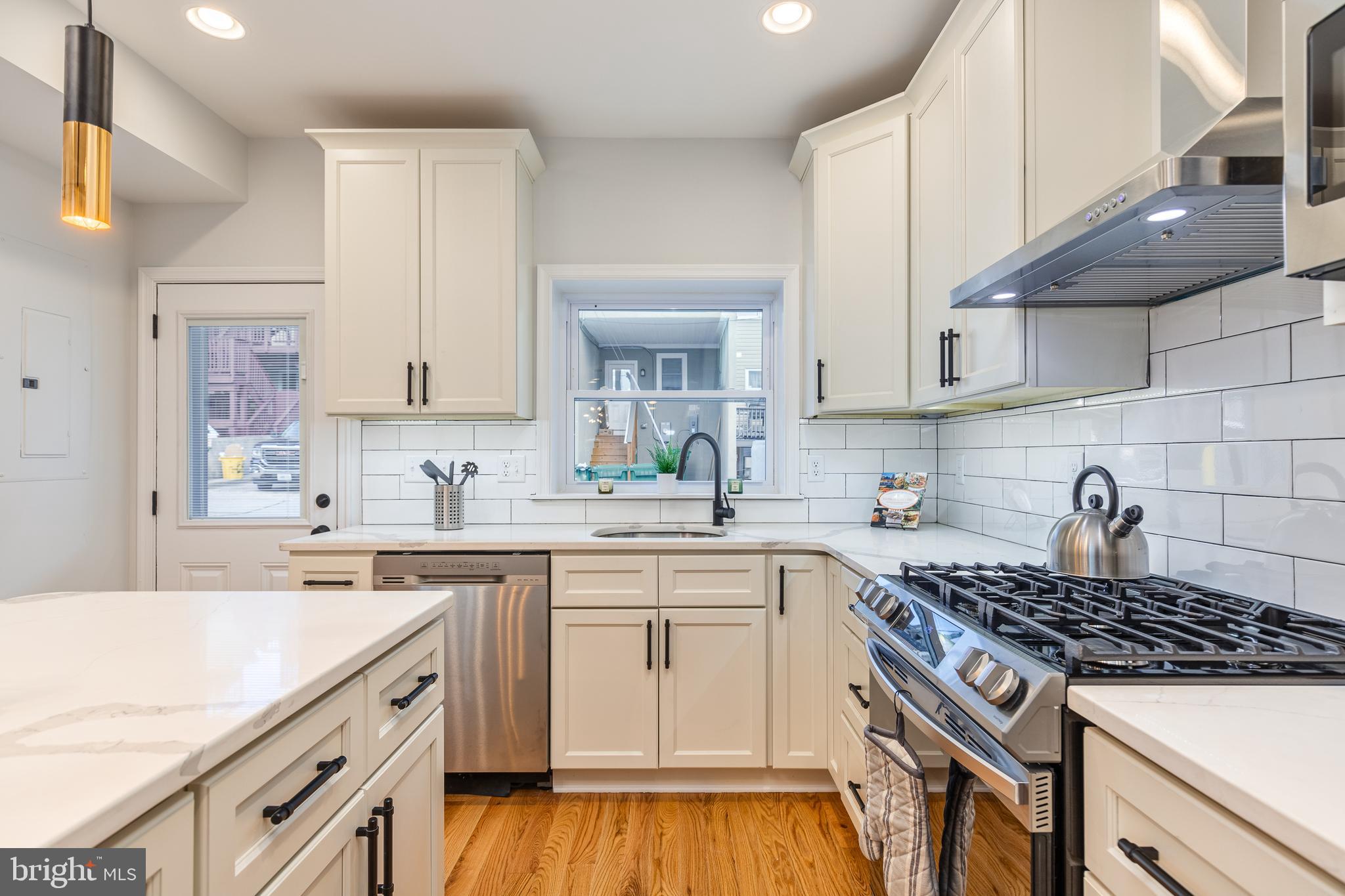 CANTON - Residential