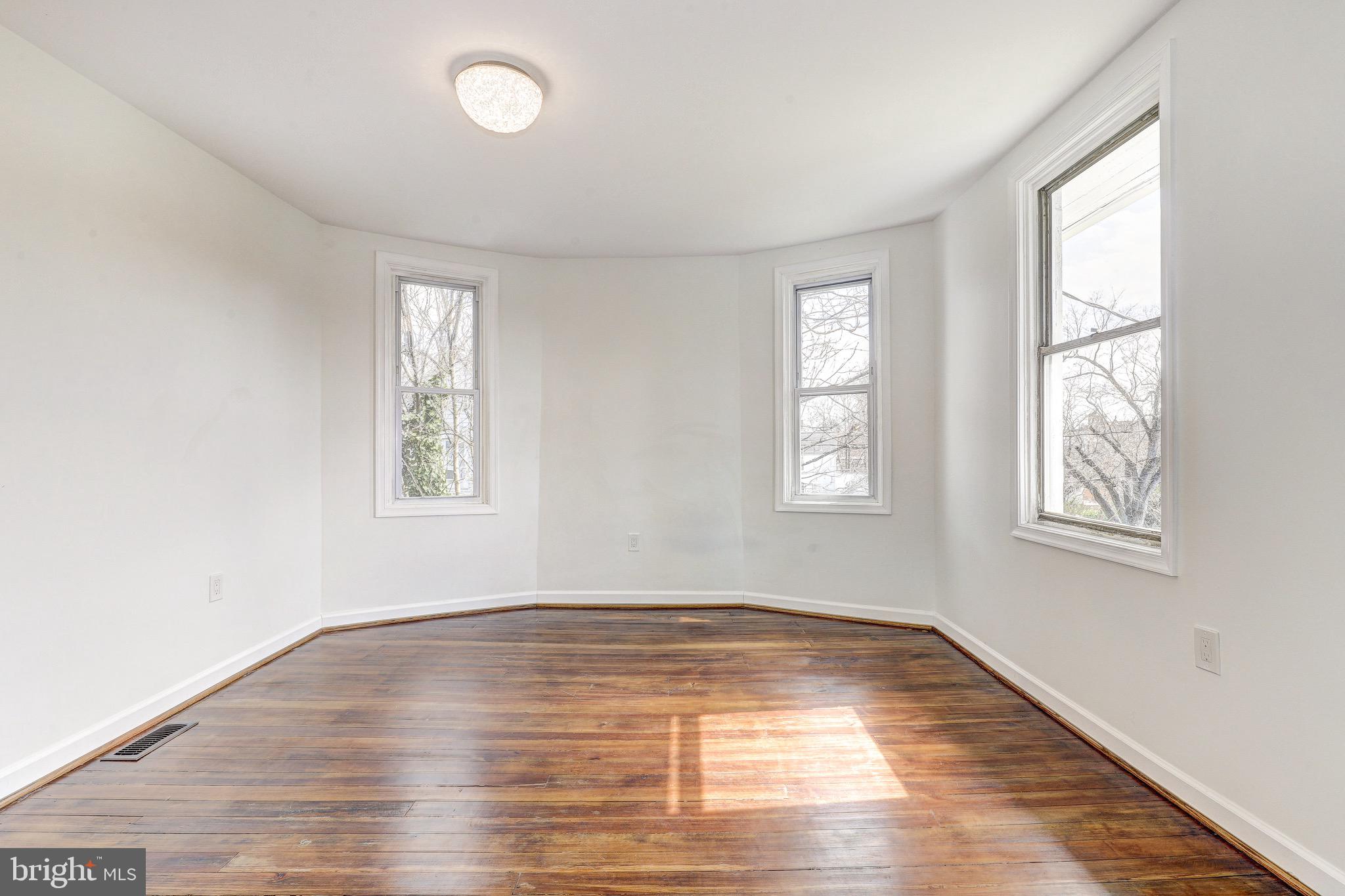 HAMILTON HEIGHTS - Residential Lease