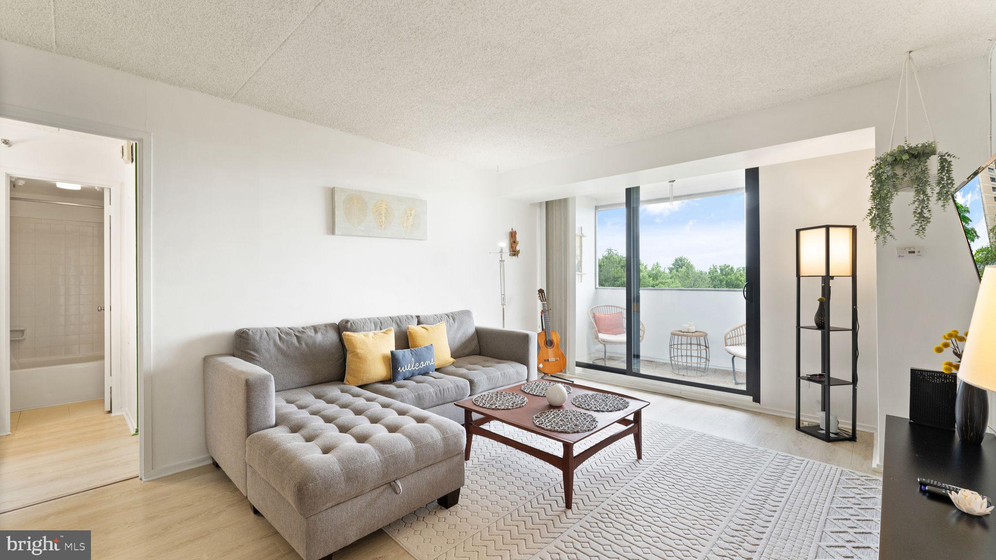 HIGHPOINTE - Residential