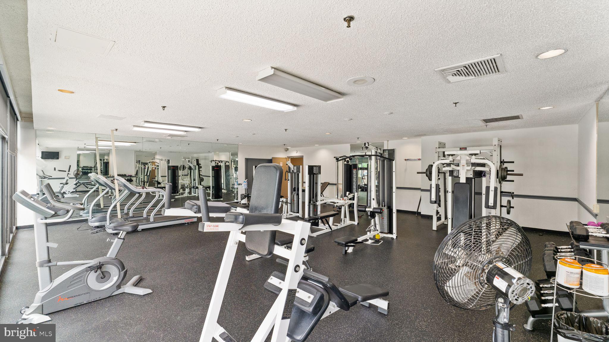 HIGHPOINTE - Residential