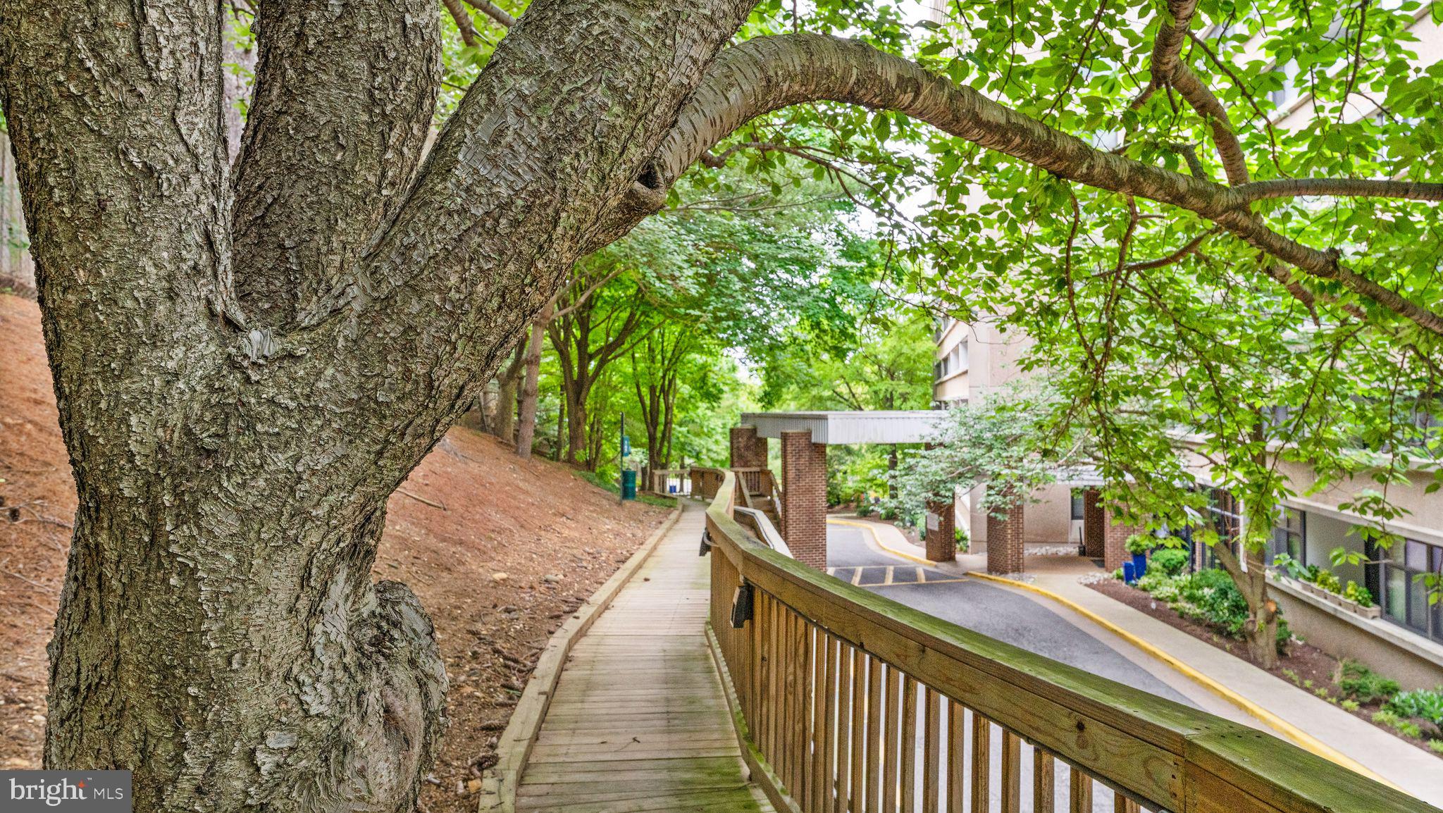 HIGHPOINTE - Residential