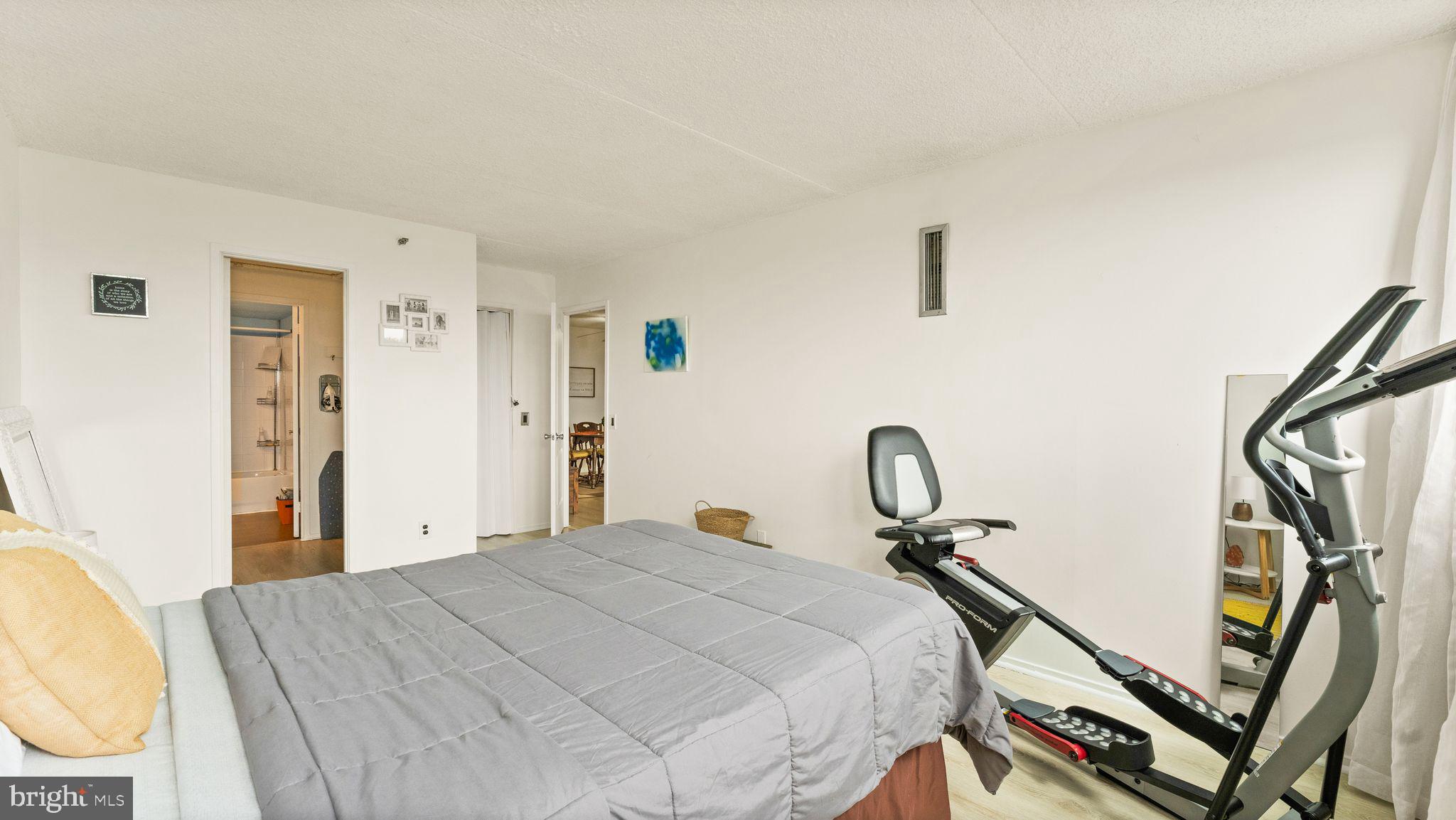 HIGHPOINTE - Residential