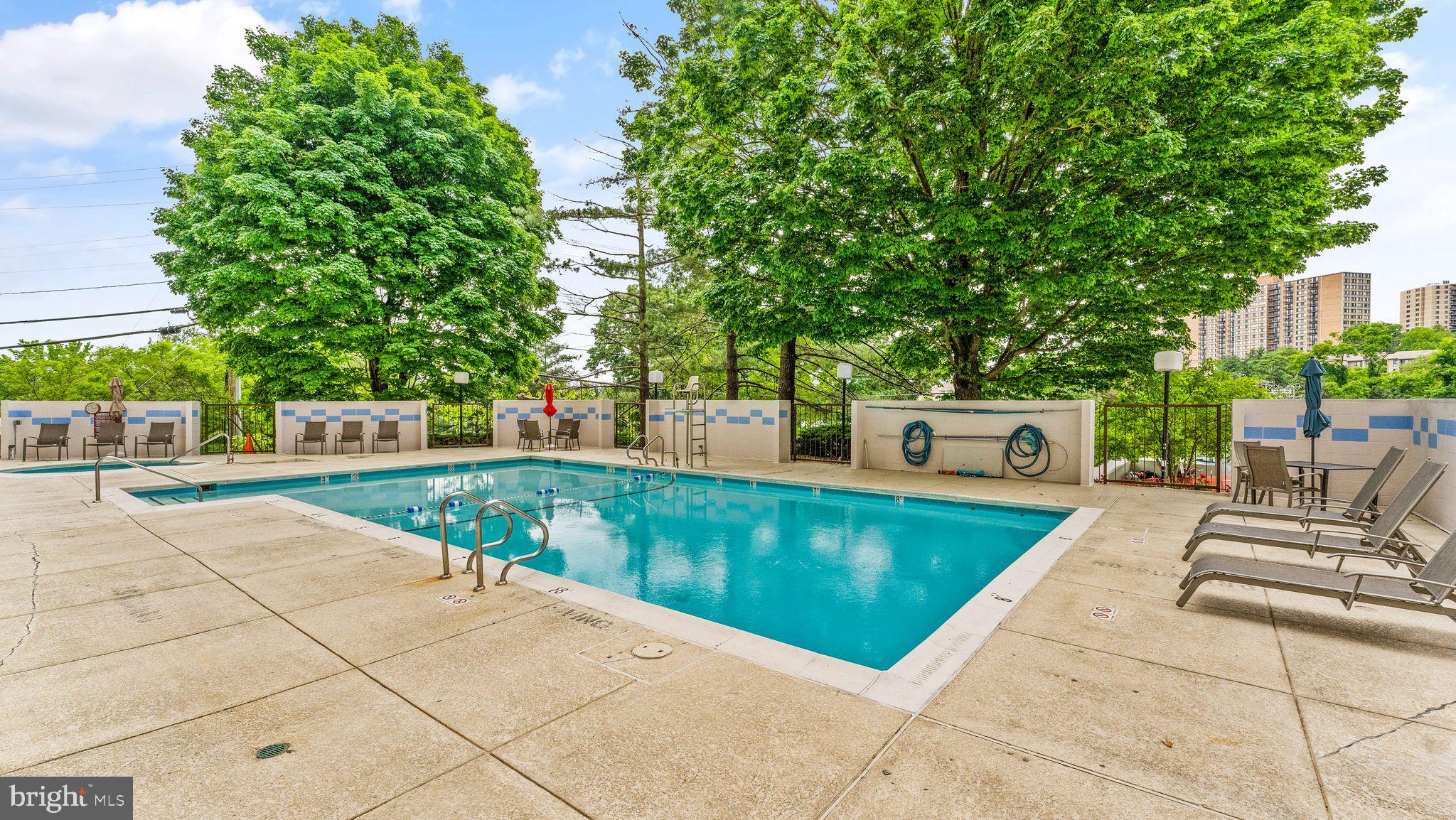 HIGHPOINTE - Residential