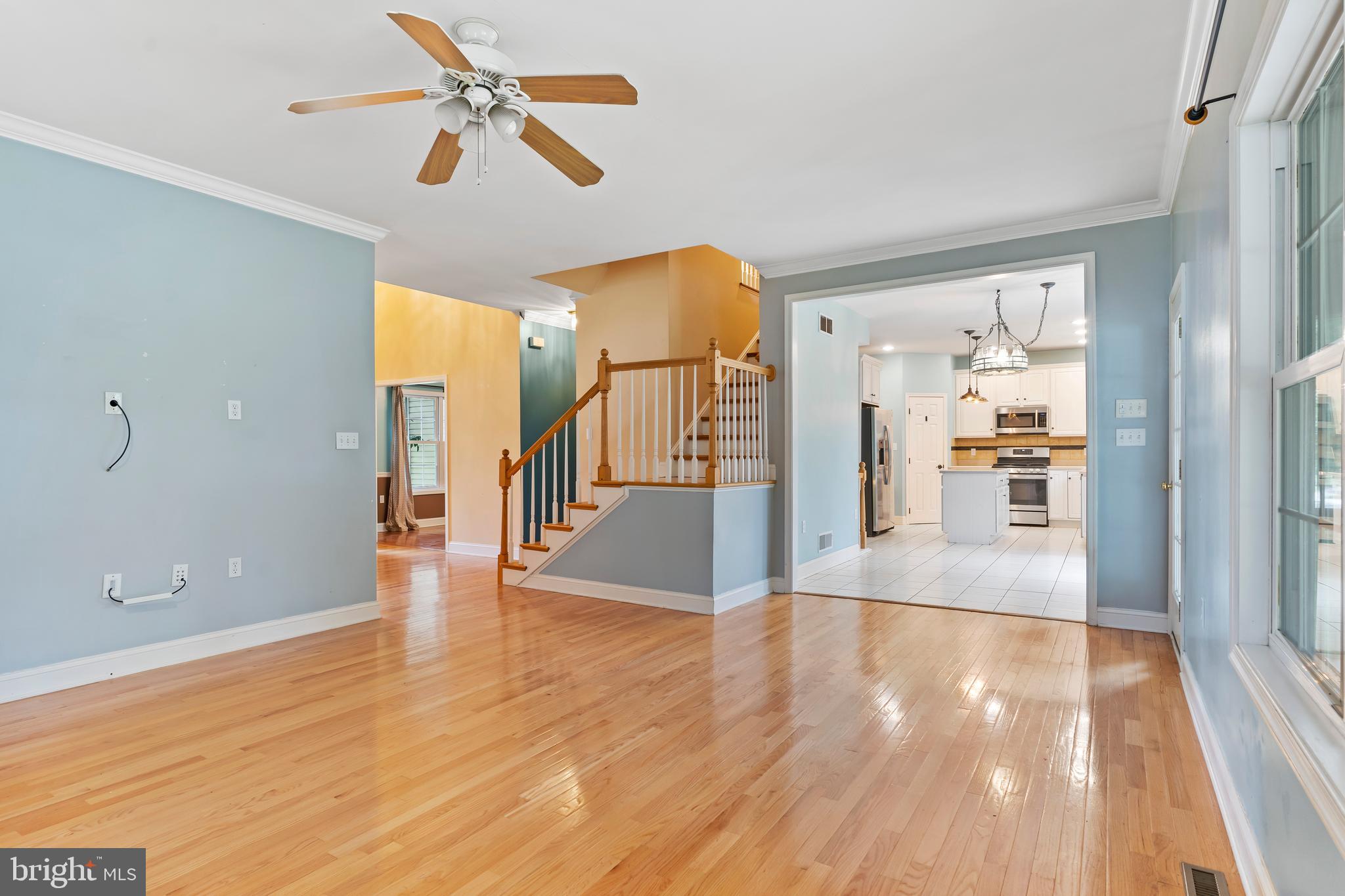 WESTBURY - Residential