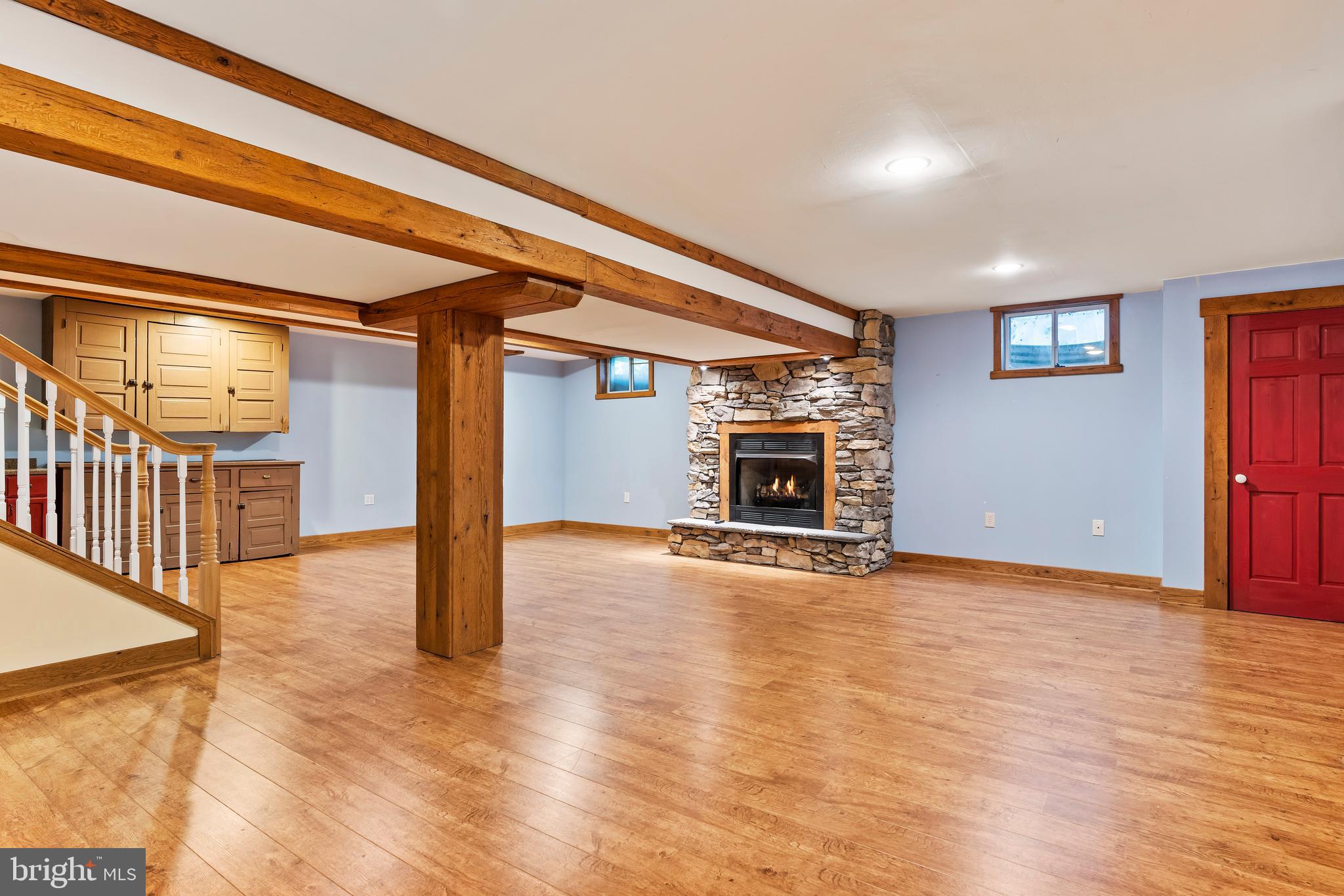 WESTBURY - Residential