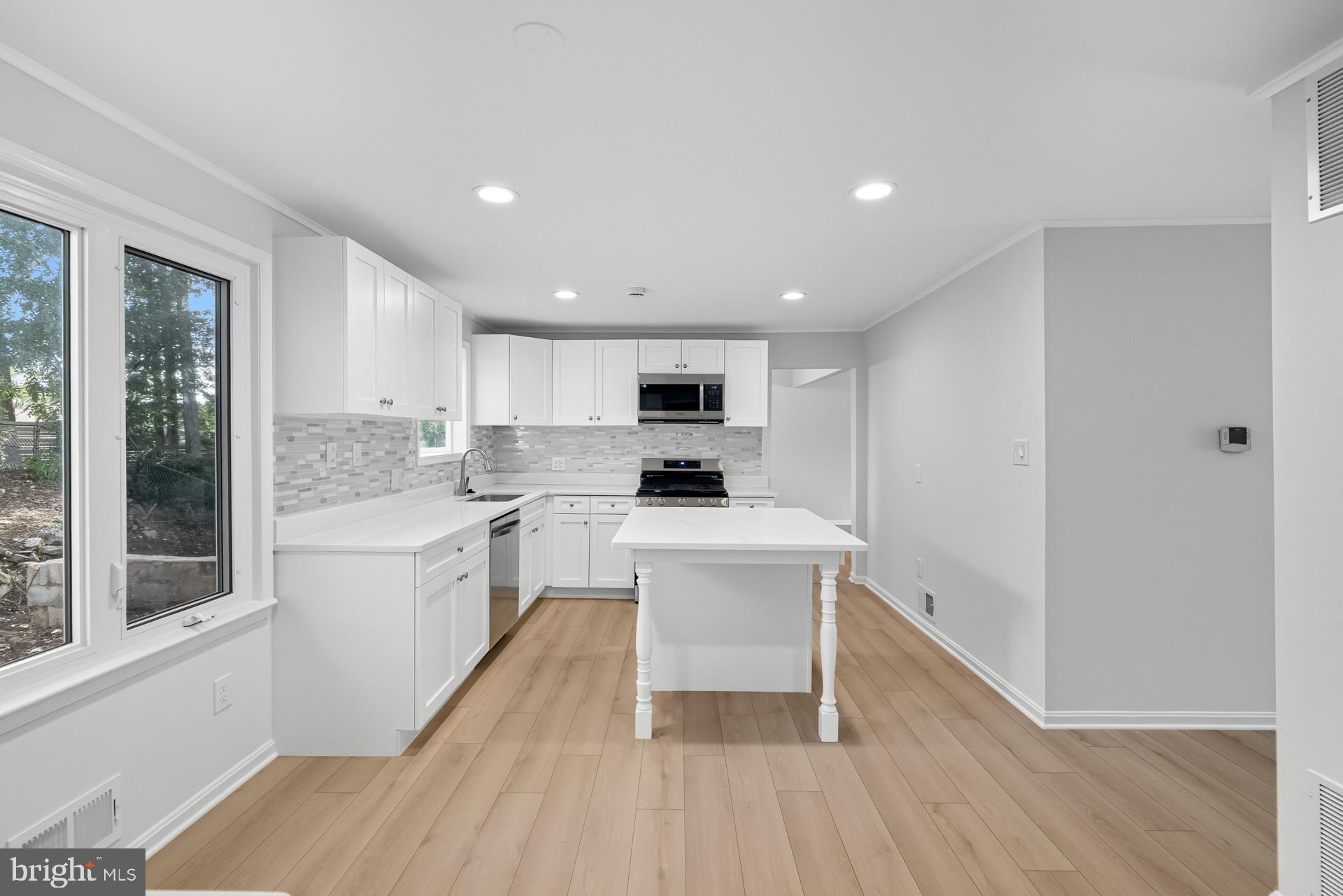 BOXWOOD VILLAGE - Residential