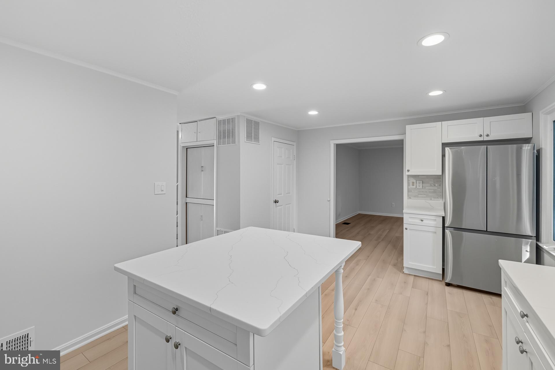 BOXWOOD VILLAGE - Residential