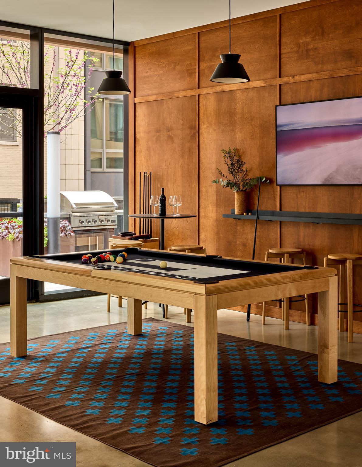 WASHINGTON SQ - Residential Lease