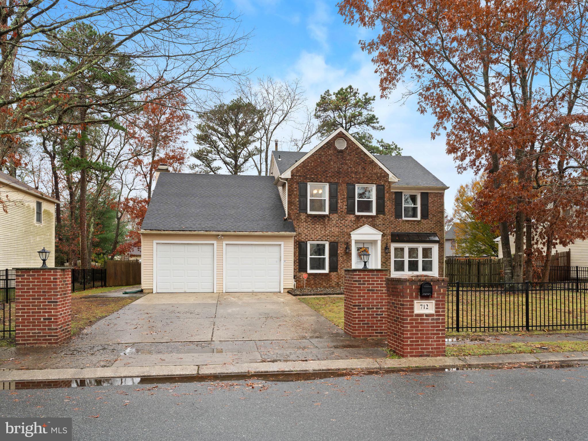 712 SCARBOROUGH DRIVE