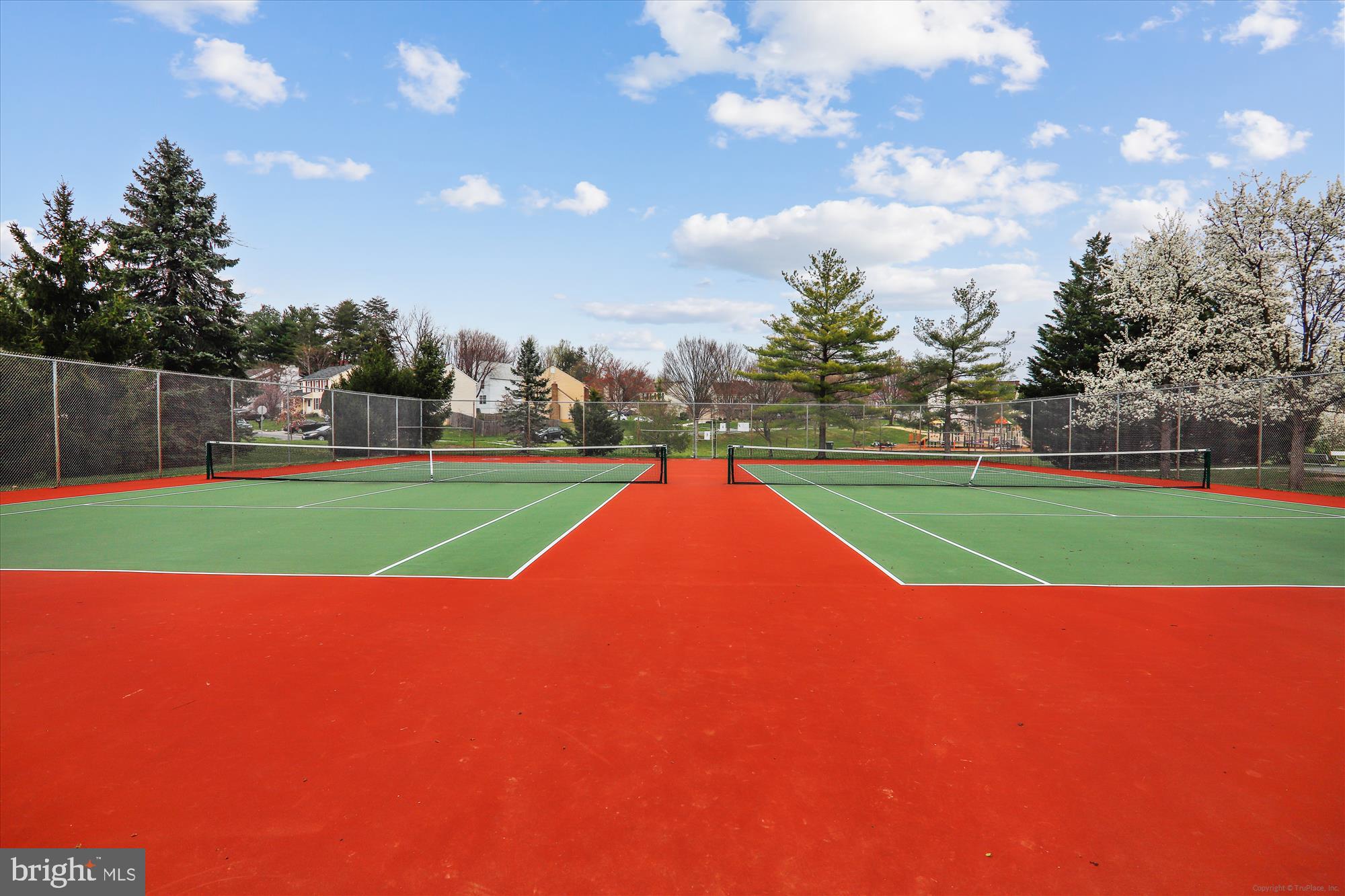 TANGLEWOOD - Residential