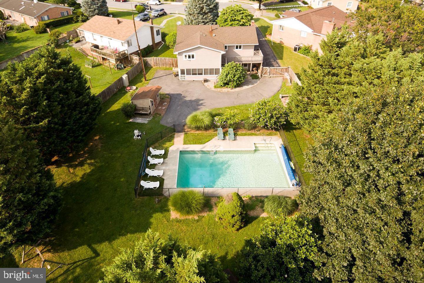 ROSEMONT - Residential