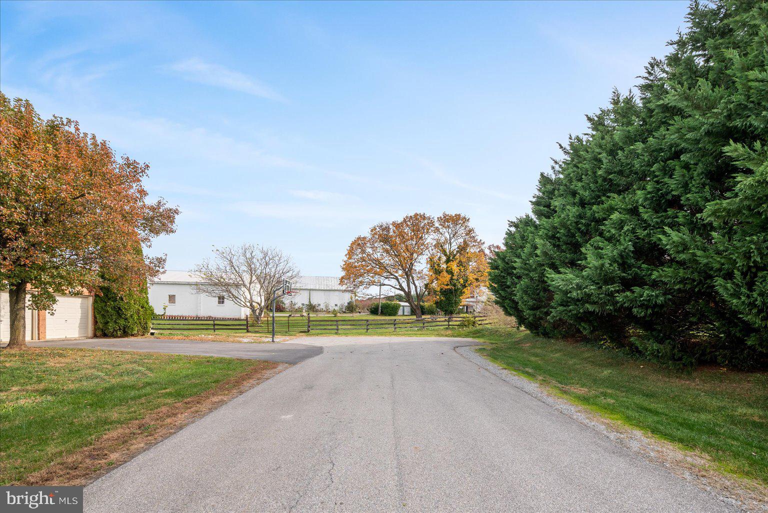 DEMORY FARM - Residential