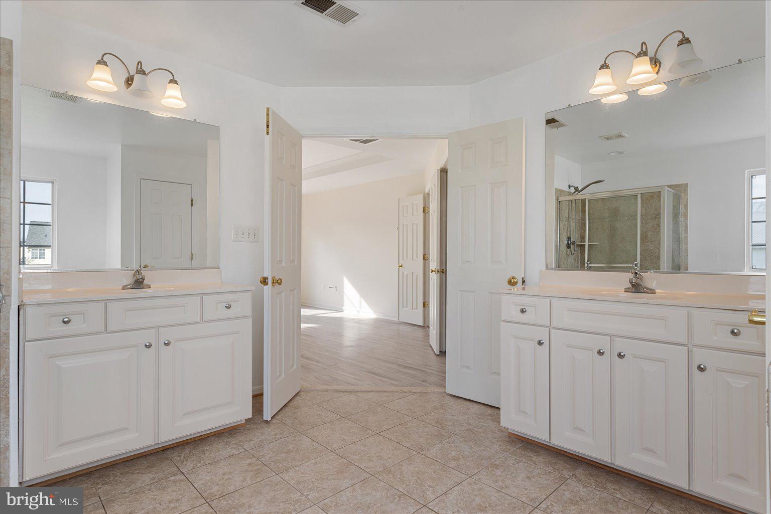 DEMORY FARM - Residential