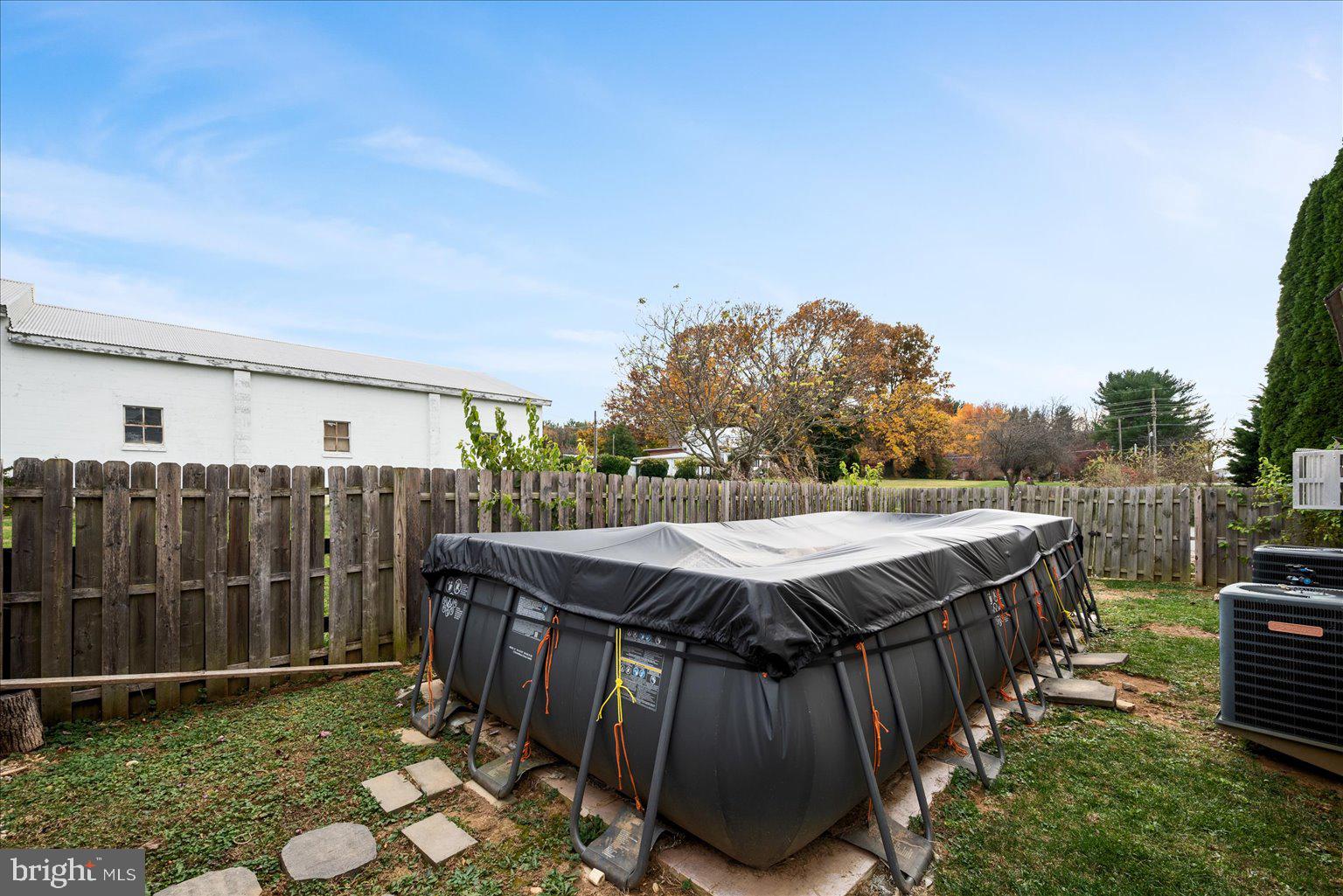 DEMORY FARM - Residential