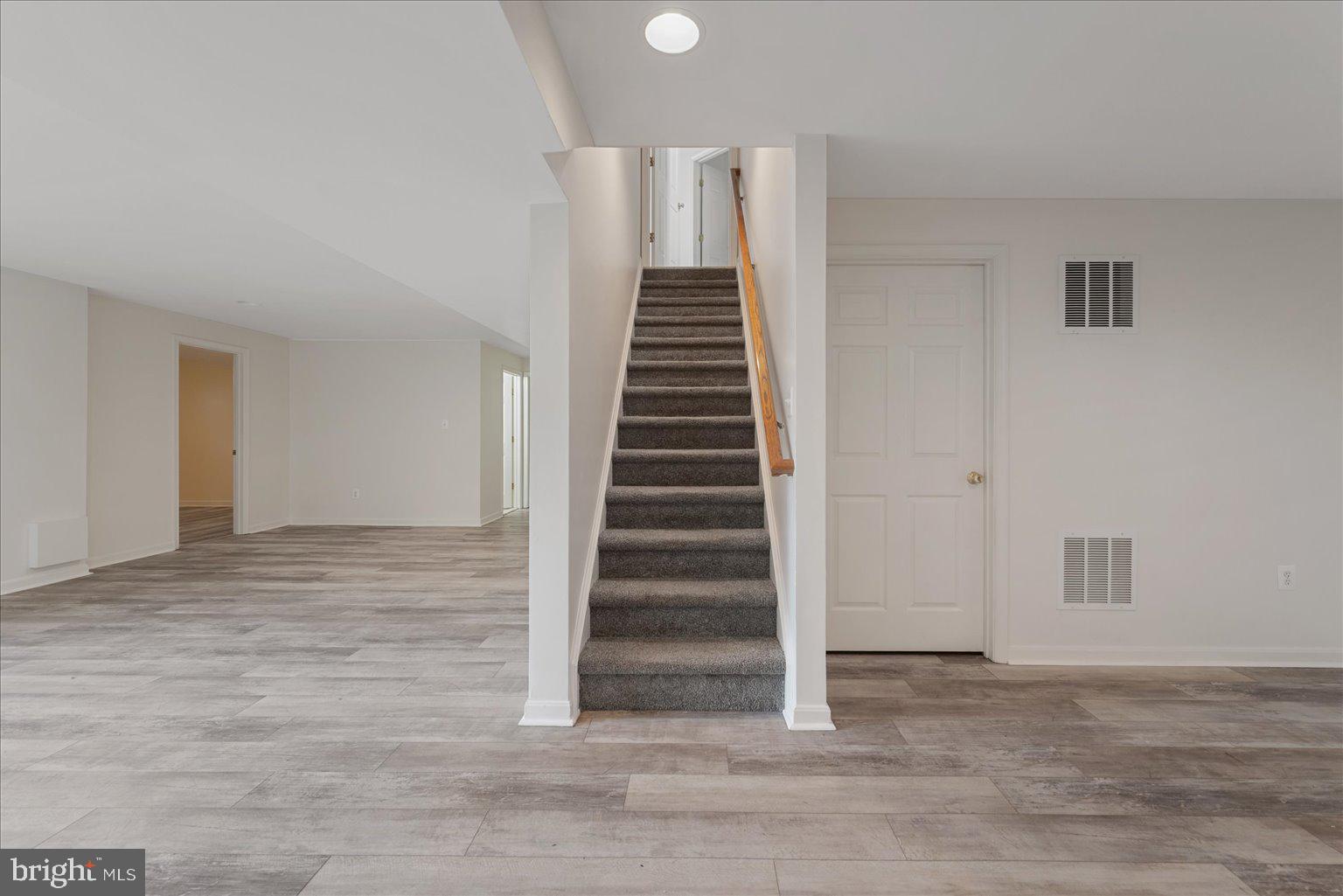 DEMORY FARM - Residential