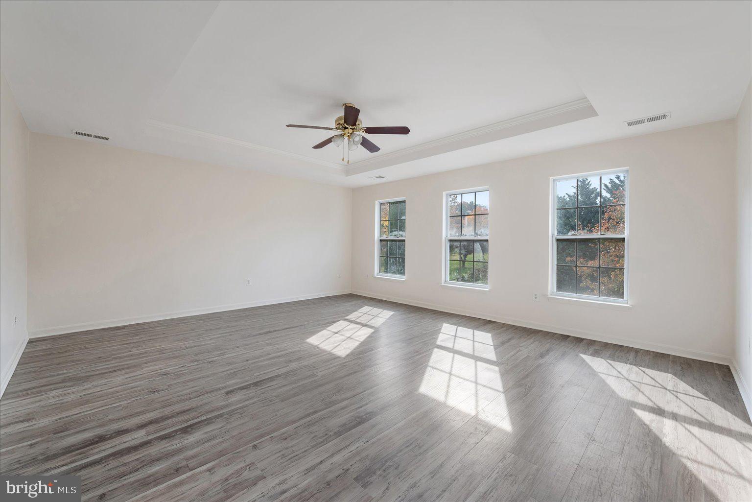 DEMORY FARM - Residential