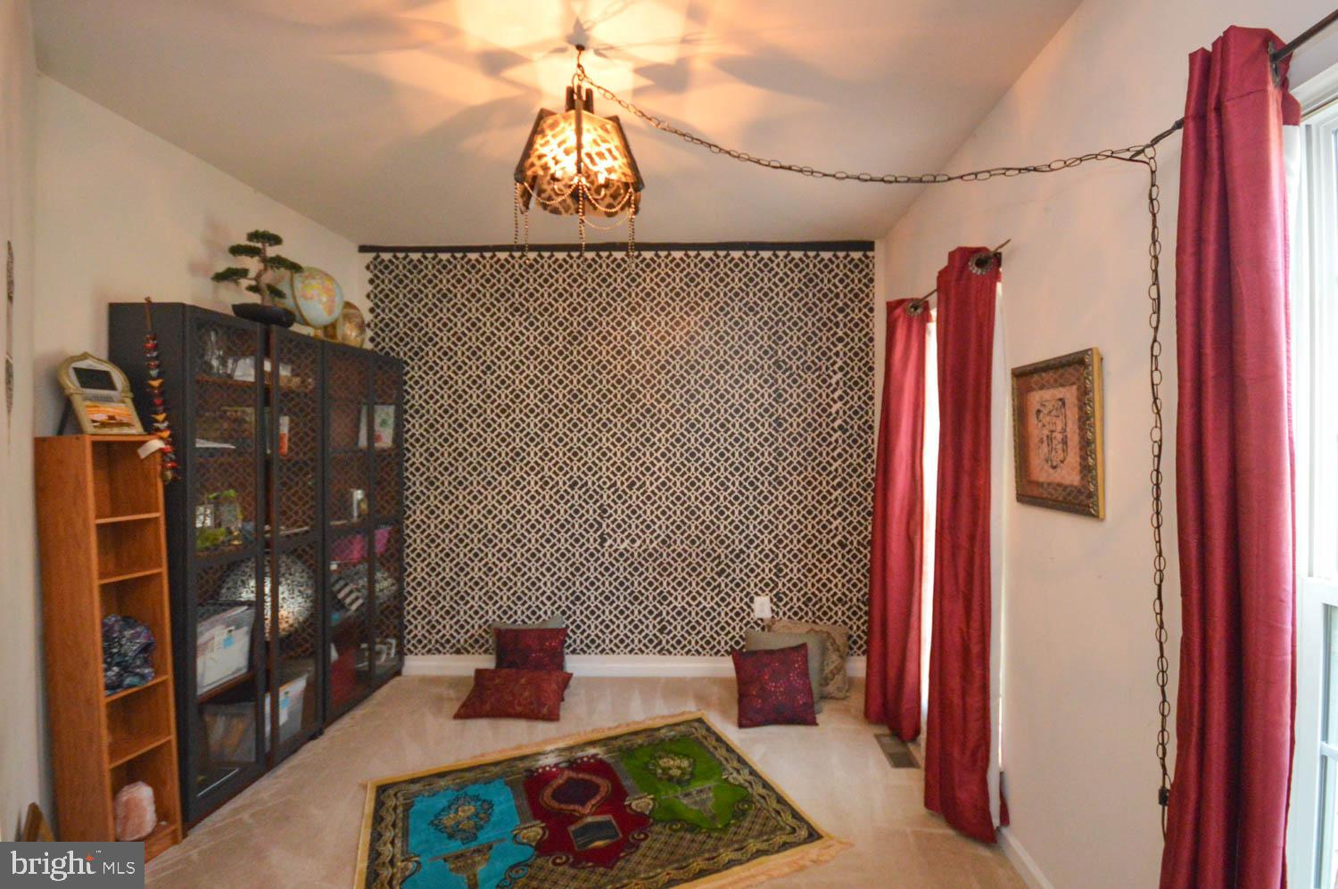 AUTUMN HILLS - Residential