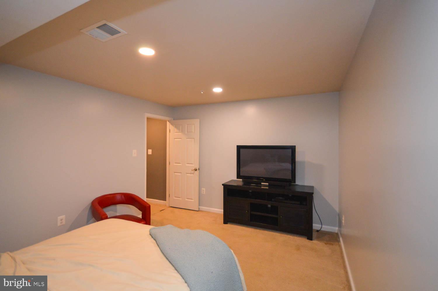 AUTUMN HILLS - Residential