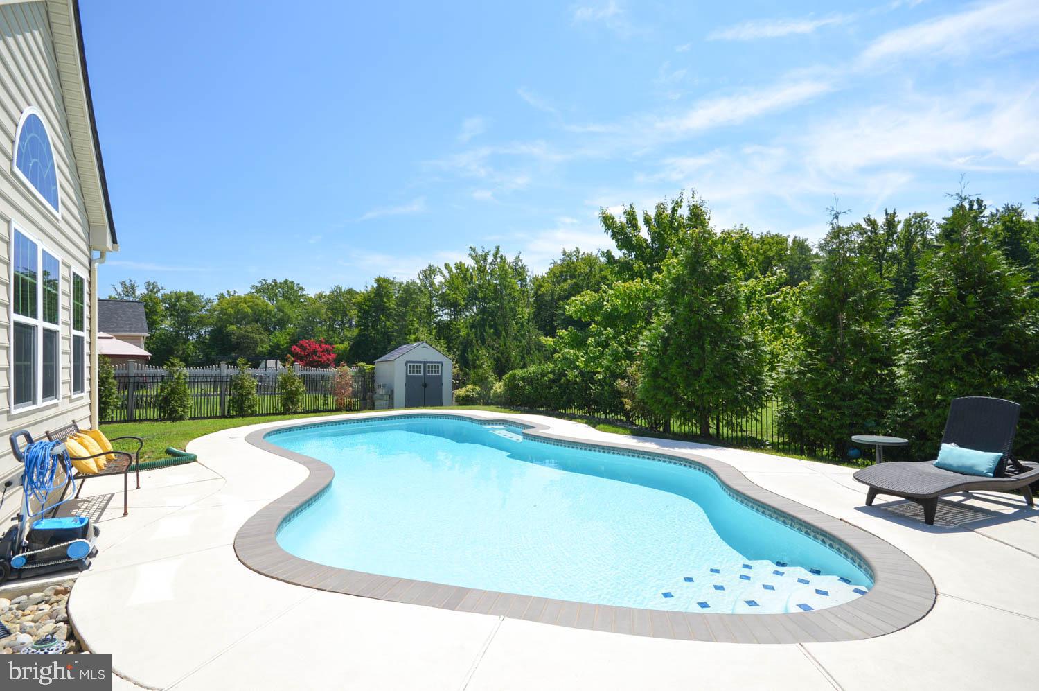 AUTUMN HILLS - Residential