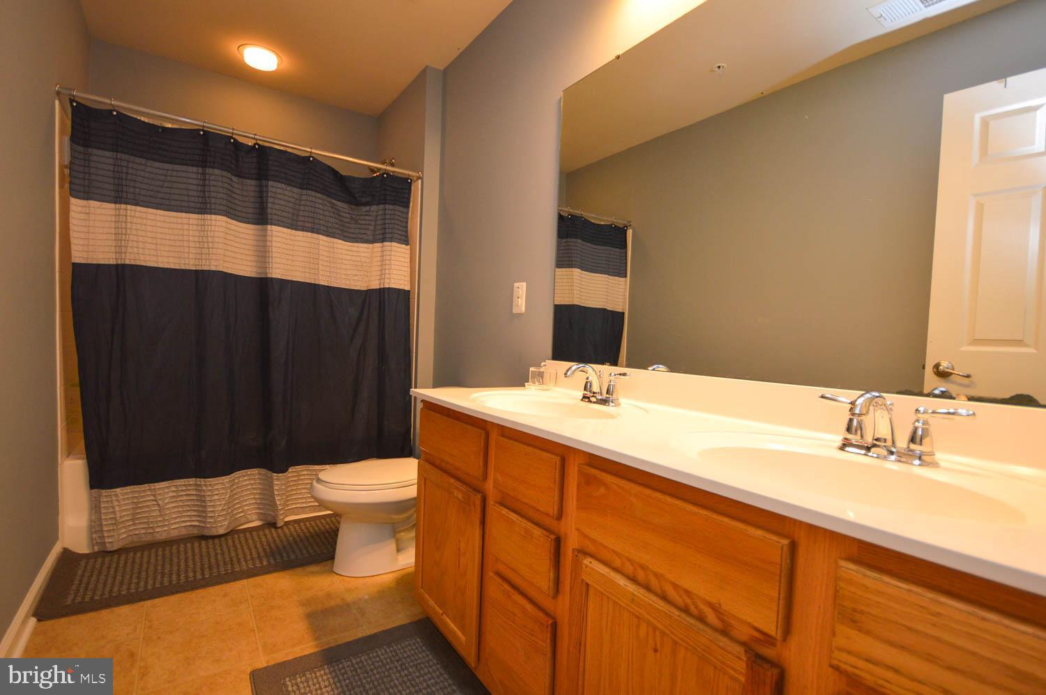 AUTUMN HILLS - Residential