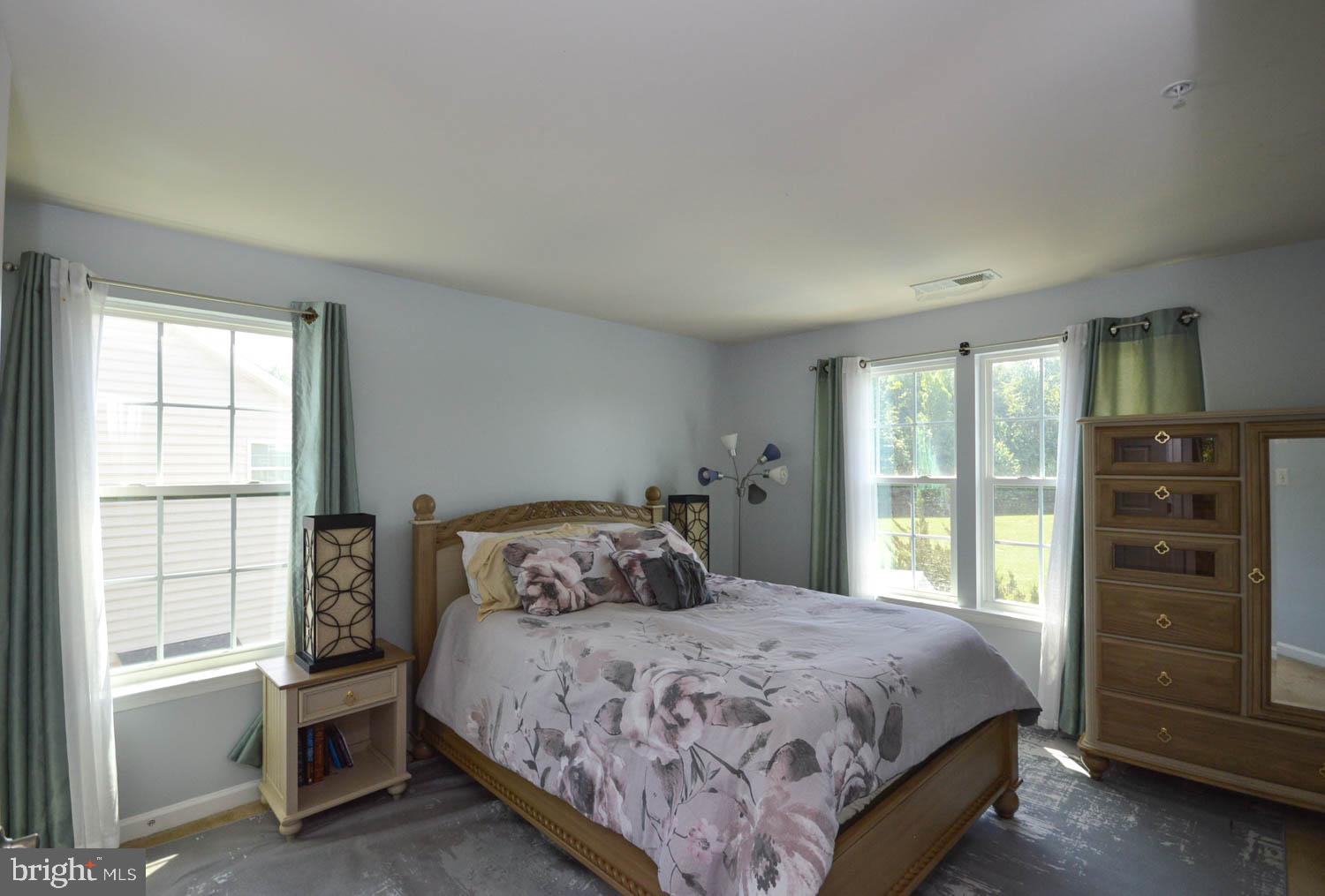 AUTUMN HILLS - Residential