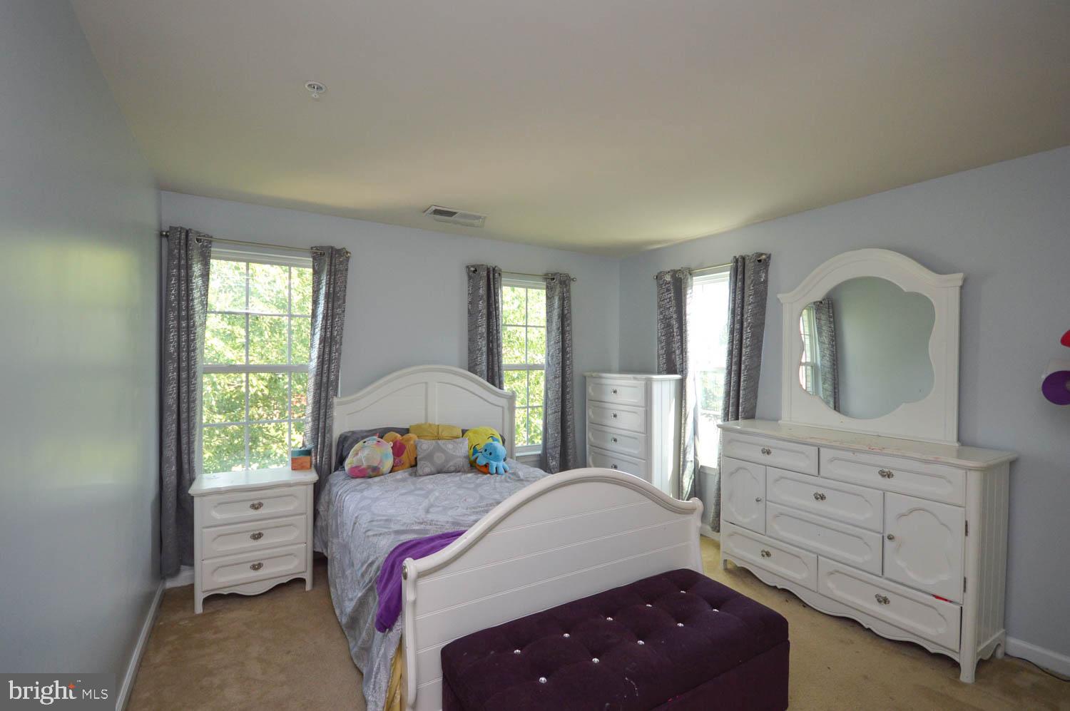 AUTUMN HILLS - Residential