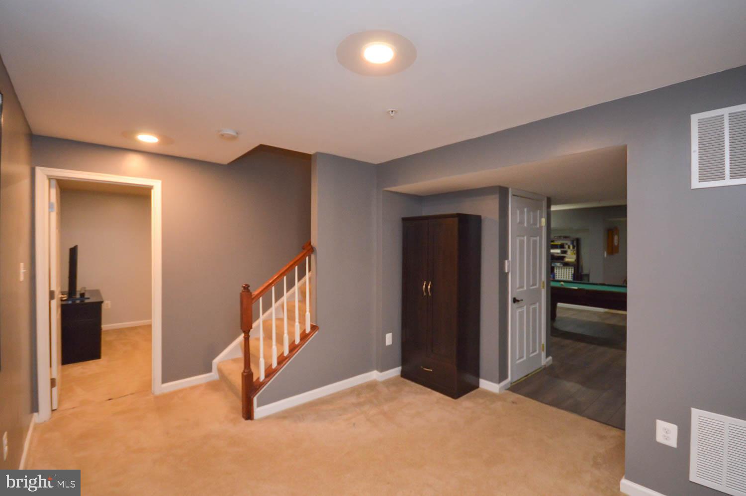 AUTUMN HILLS - Residential