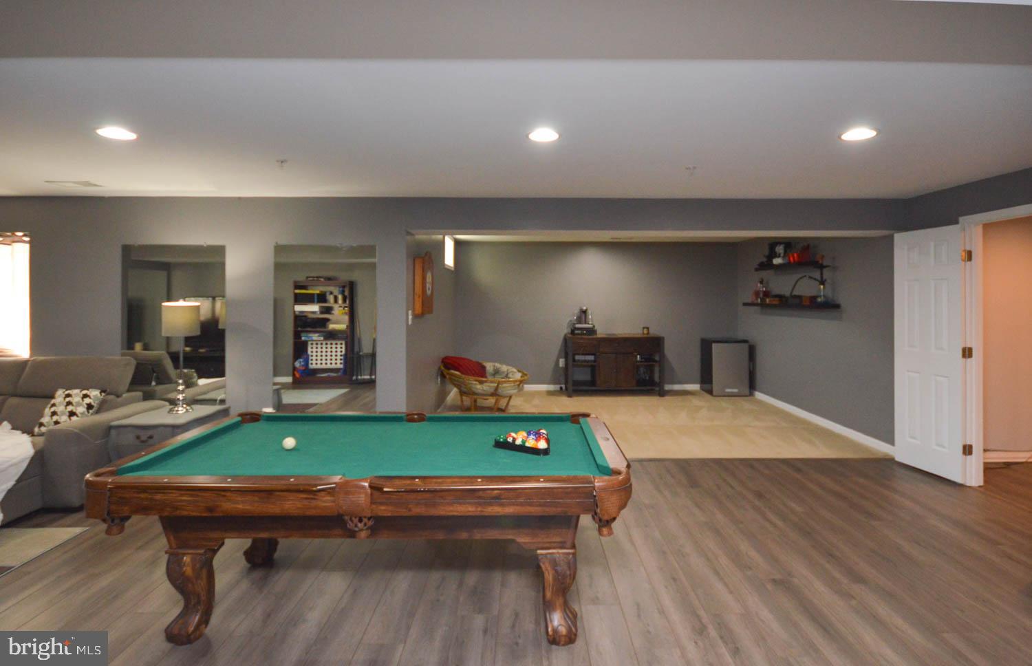 AUTUMN HILLS - Residential