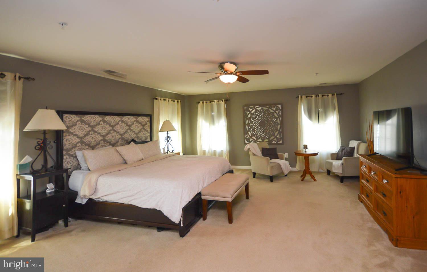 AUTUMN HILLS - Residential