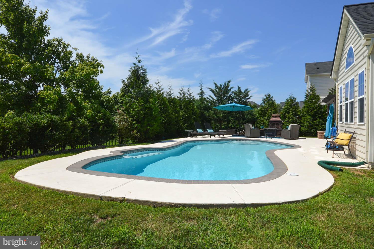 AUTUMN HILLS - Residential