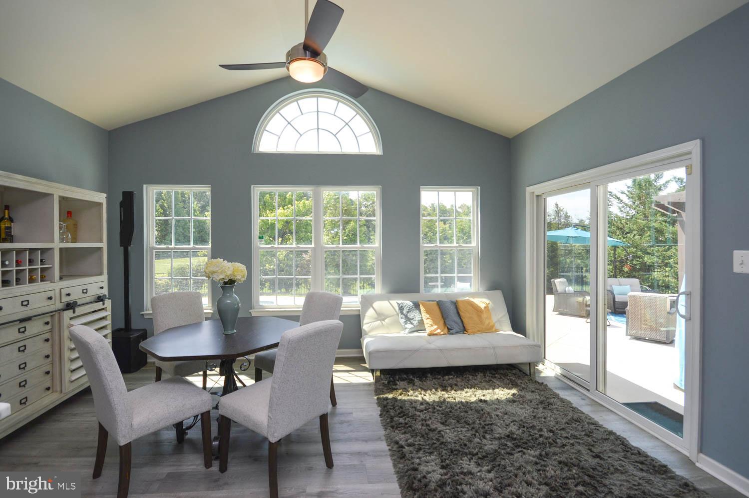 AUTUMN HILLS - Residential