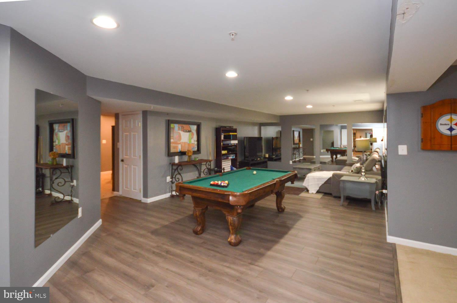 AUTUMN HILLS - Residential