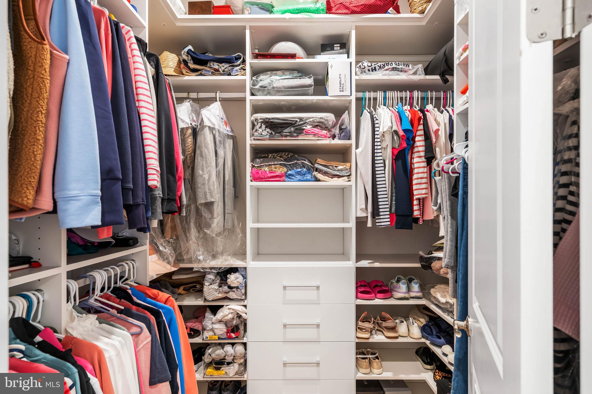 FOUR SEASONS AT BELLE TERRE - Residential