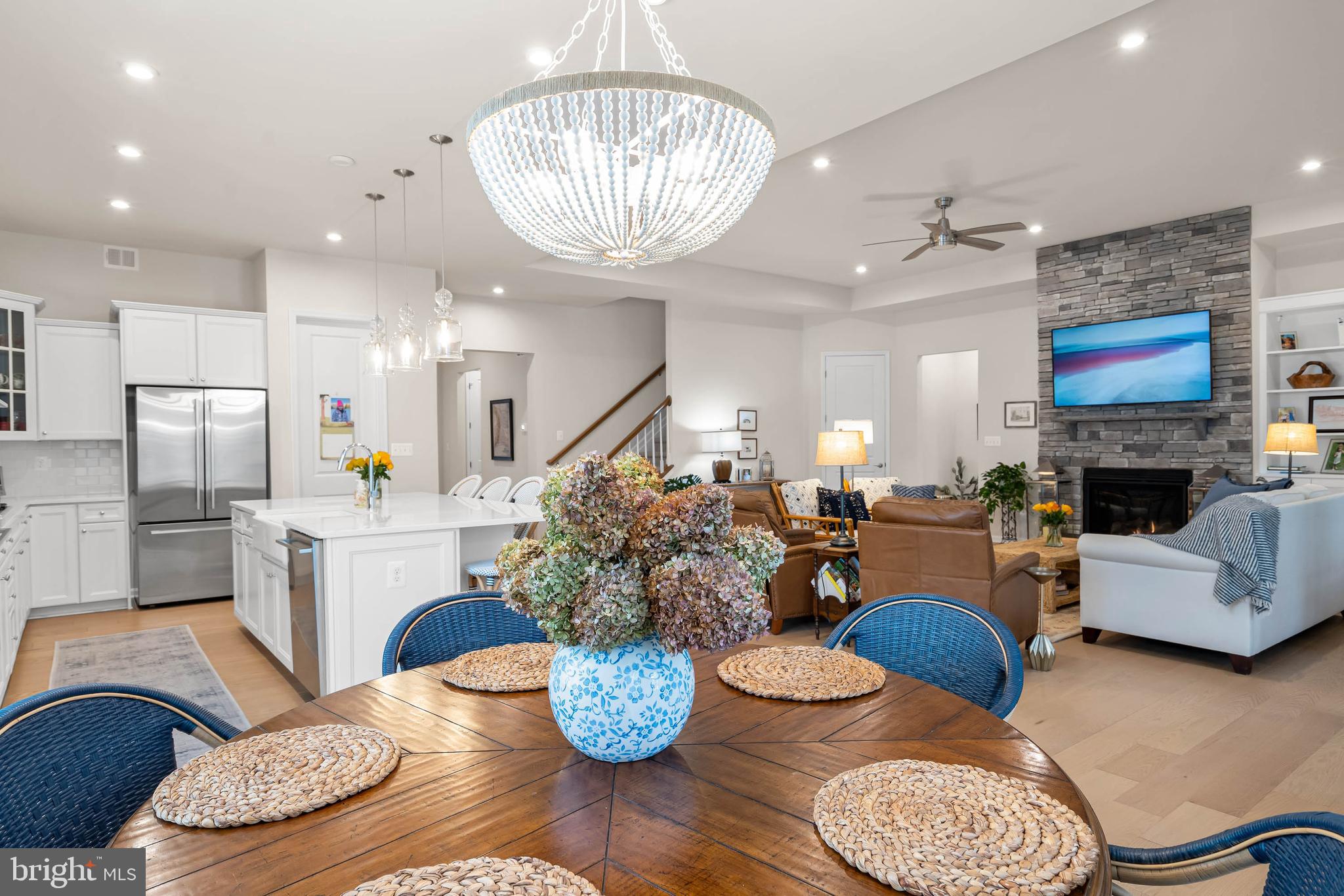 FOUR SEASONS AT BELLE TERRE - Residential