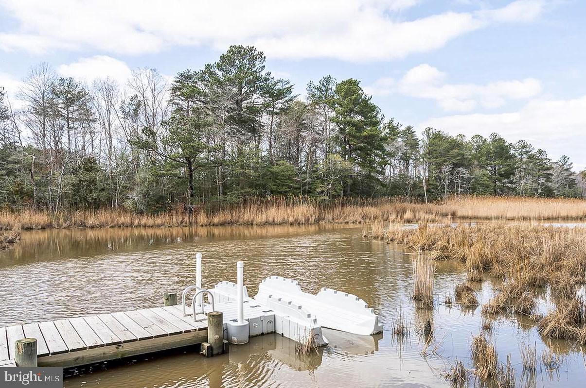 FOUR SEASONS AT BELLE TERRE - Residential