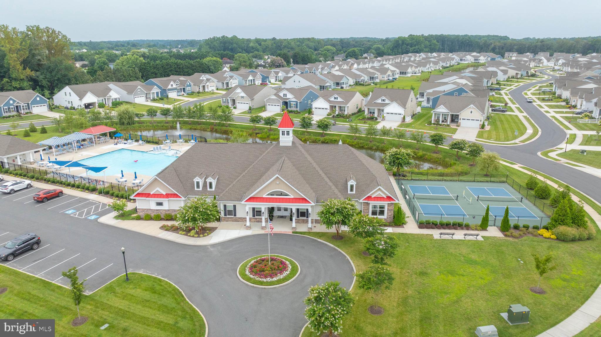 FOUR SEASONS AT BELLE TERRE - Residential