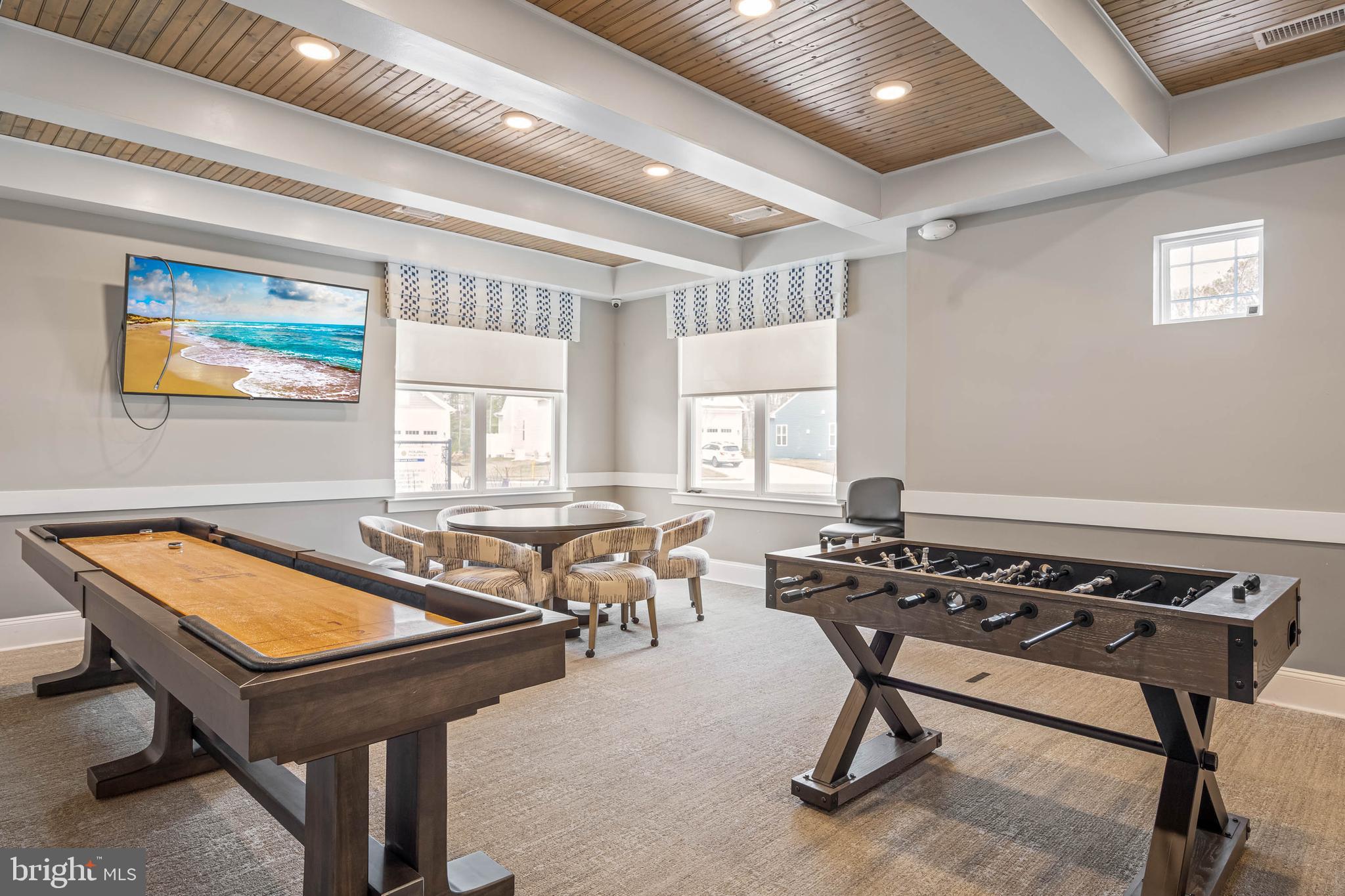 FOUR SEASONS AT BELLE TERRE - Residential