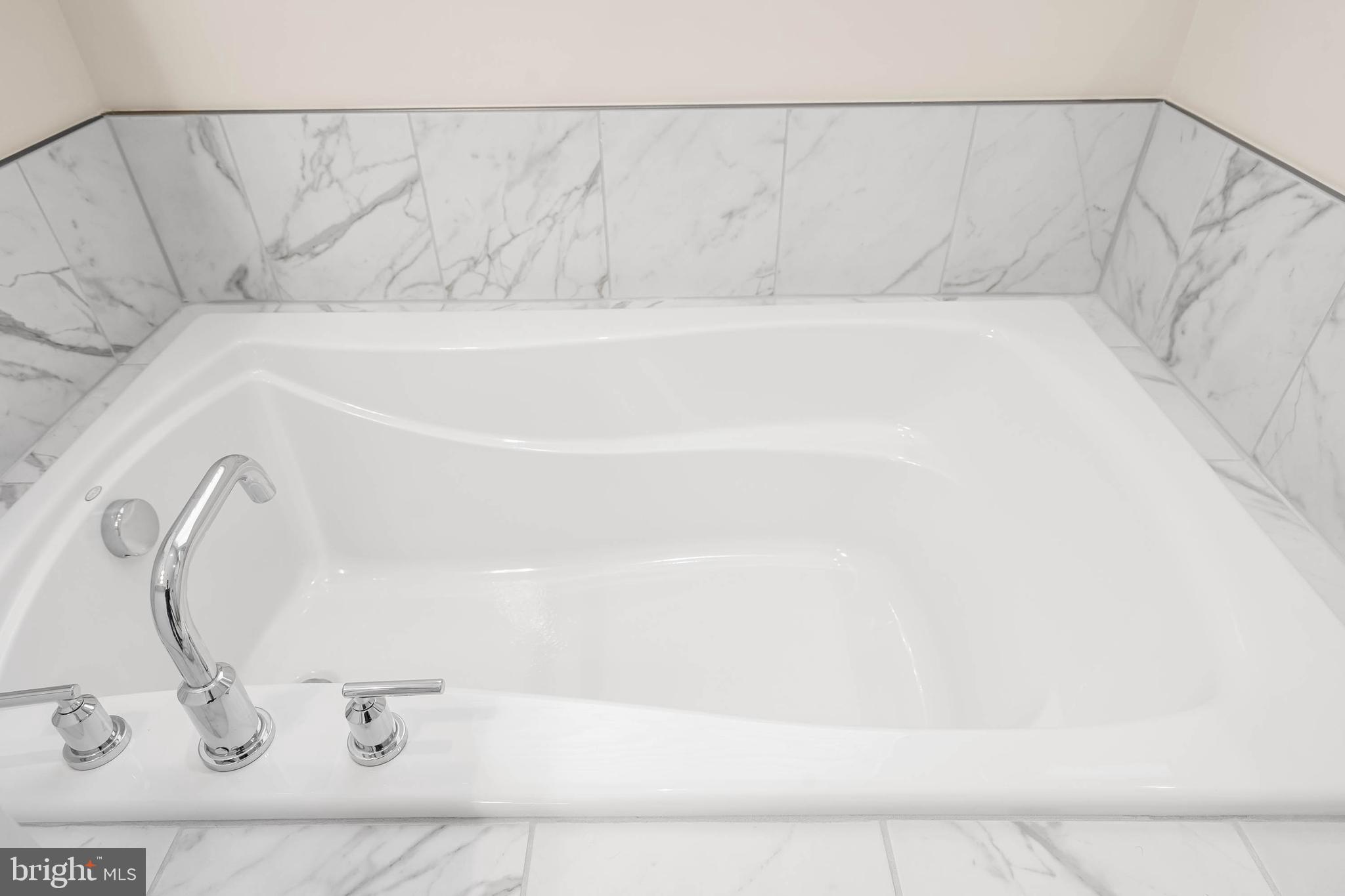 FOUR SEASONS AT BELLE TERRE - Residential